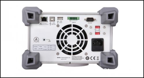 DSA1030A品名信號源3GHz帶寬,10Hz RBW,-88dBc/Hz @10kHz偏移,-148dBm DANL