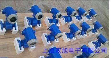 一體型,電池供電 電磁流量計(jì),高顯示,316L不銹鋼電極